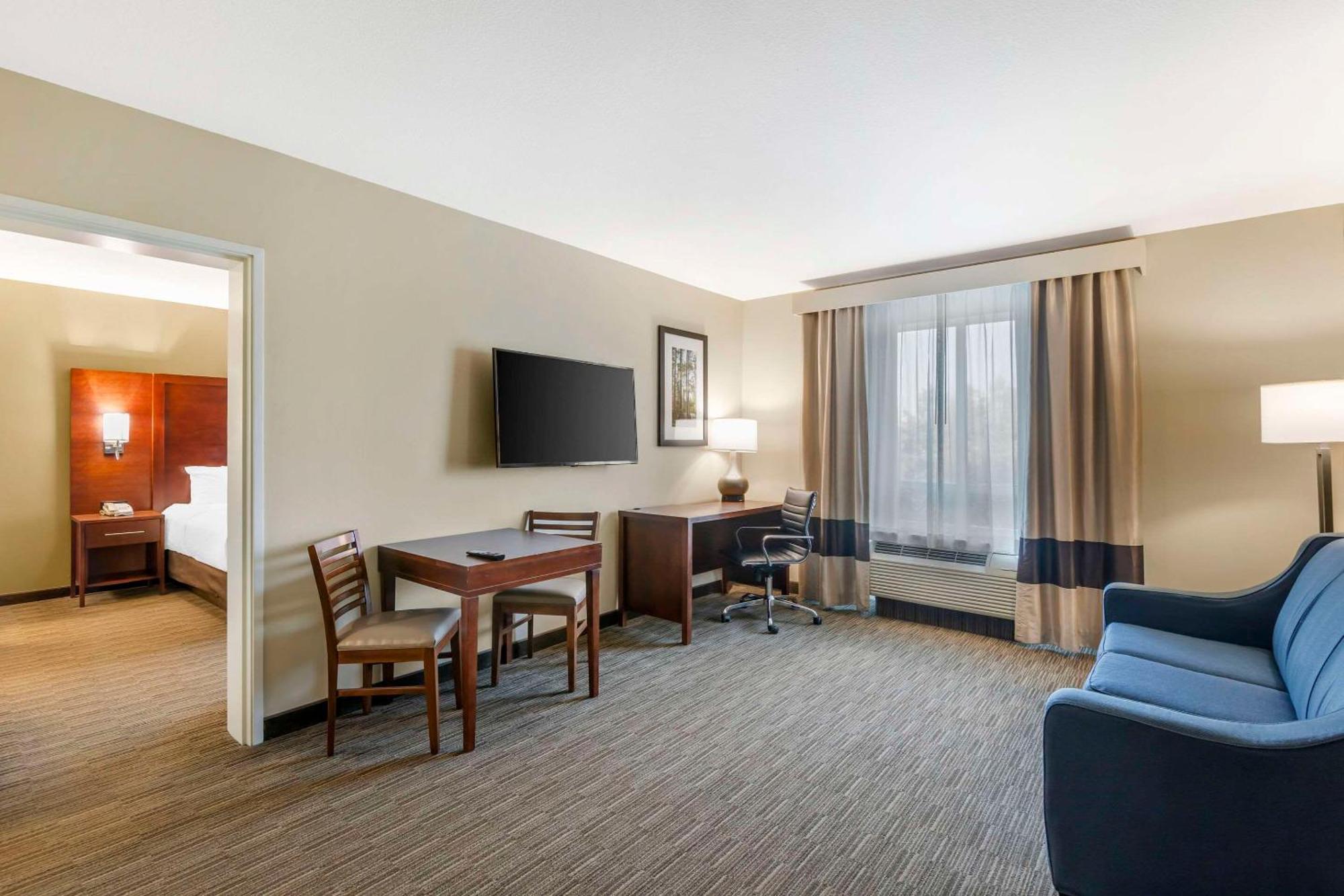 Comfort Inn & Suites Tifton Extérieur photo