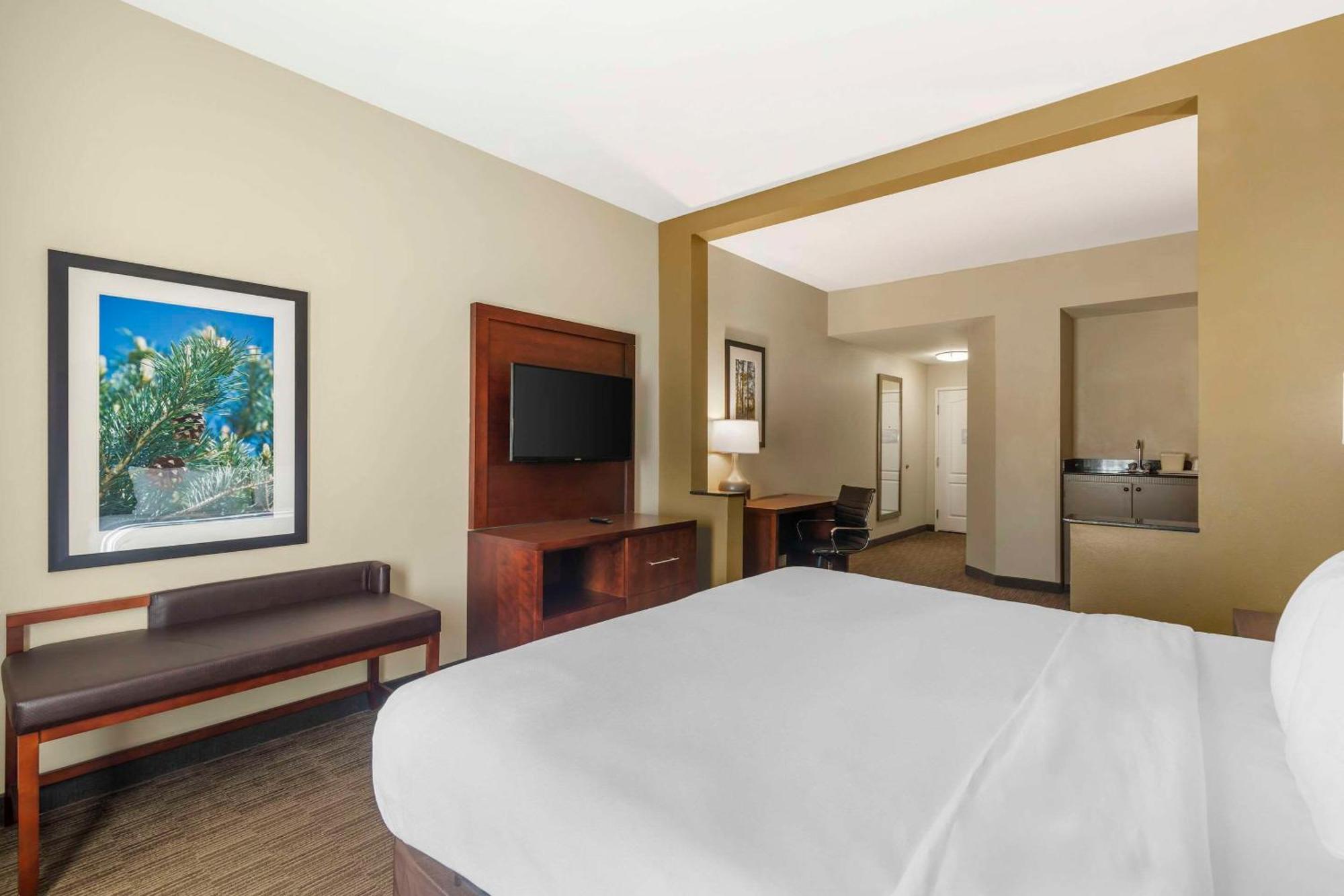 Comfort Inn & Suites Tifton Extérieur photo