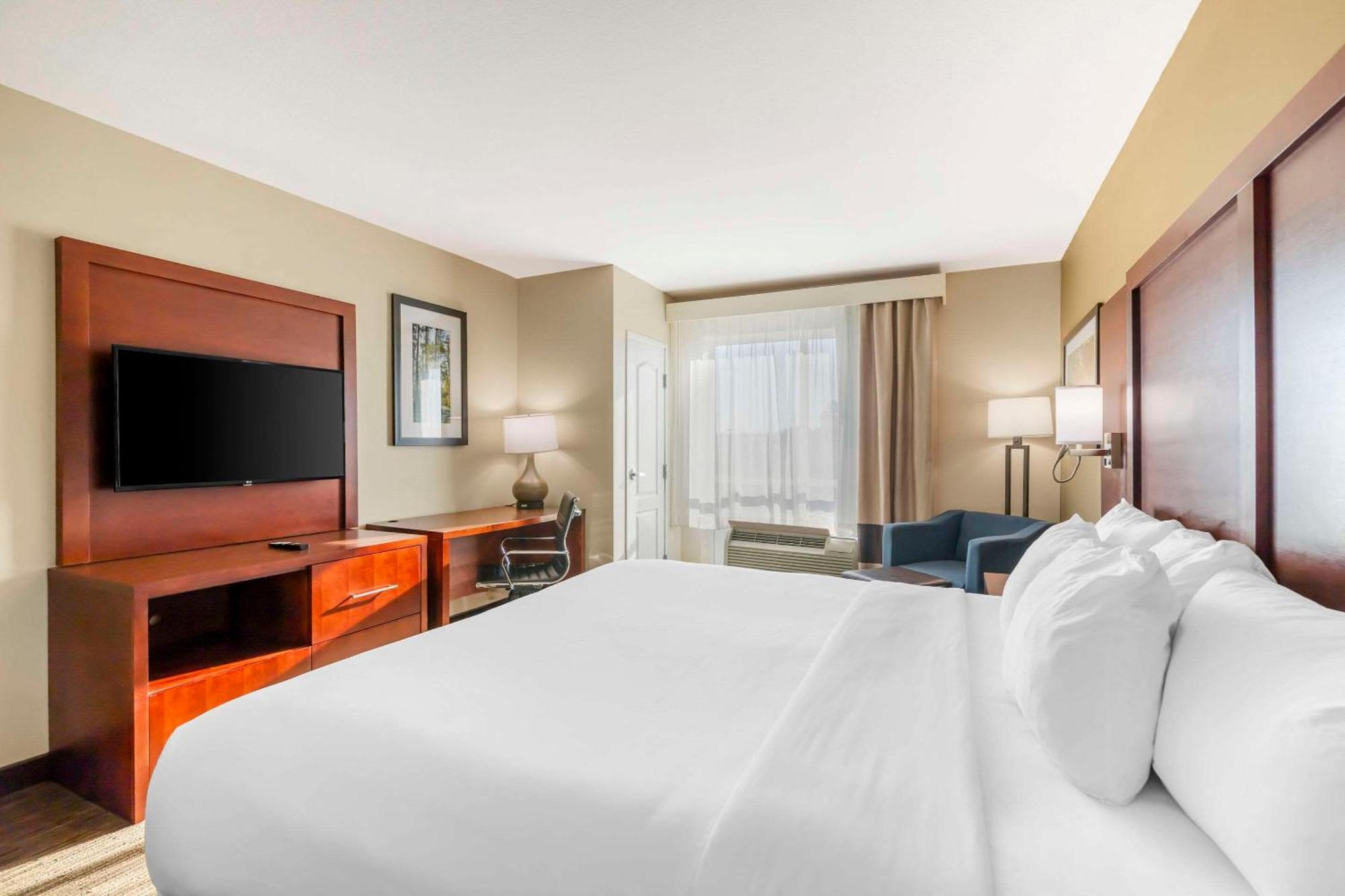 Comfort Inn & Suites Tifton Extérieur photo