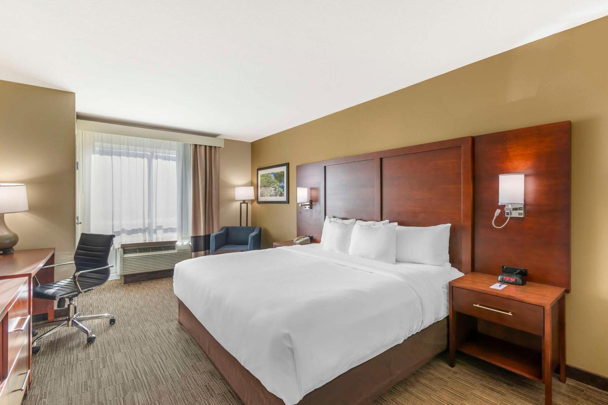 Comfort Inn & Suites Tifton Extérieur photo
