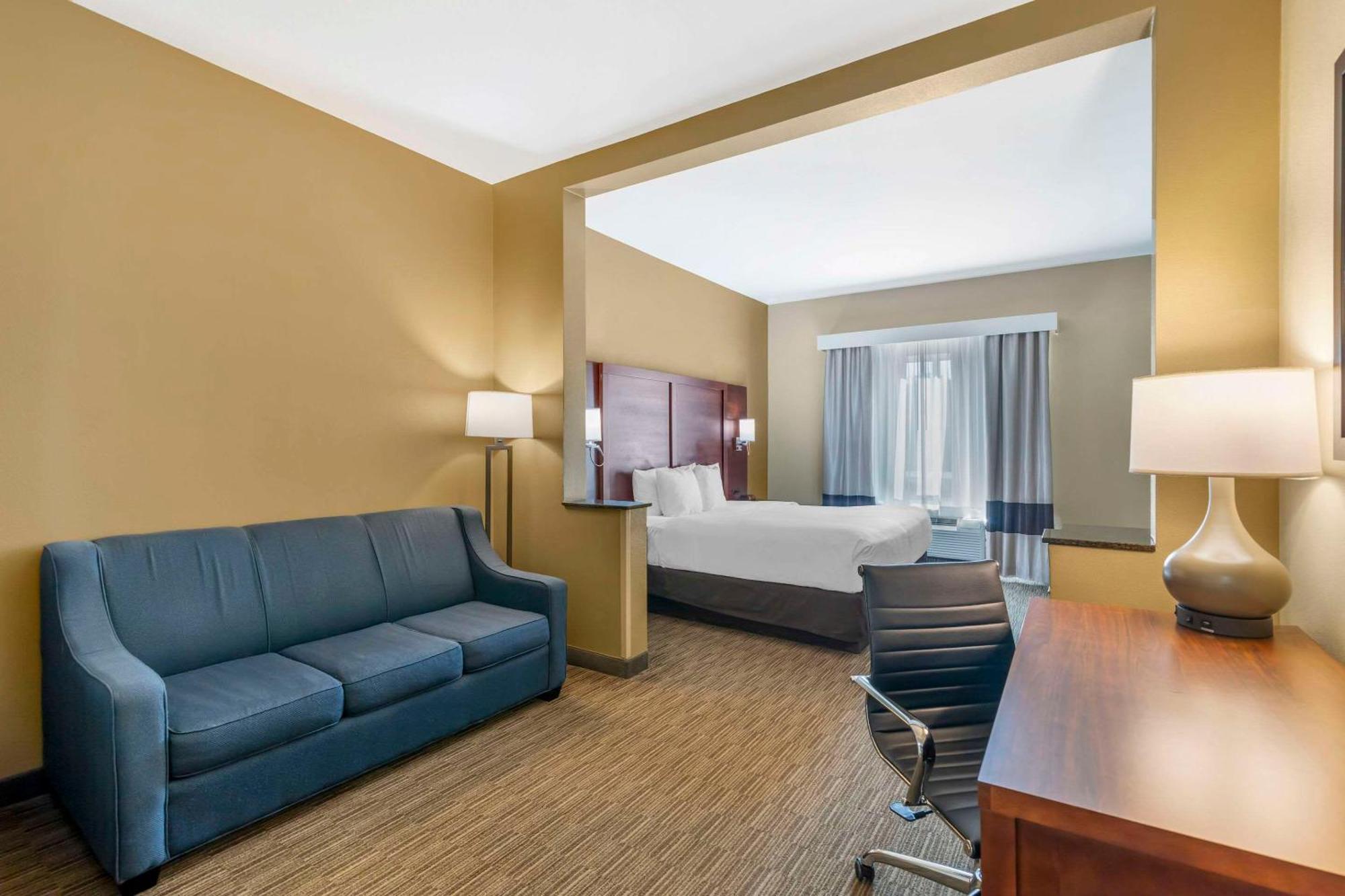 Comfort Inn & Suites Tifton Extérieur photo
