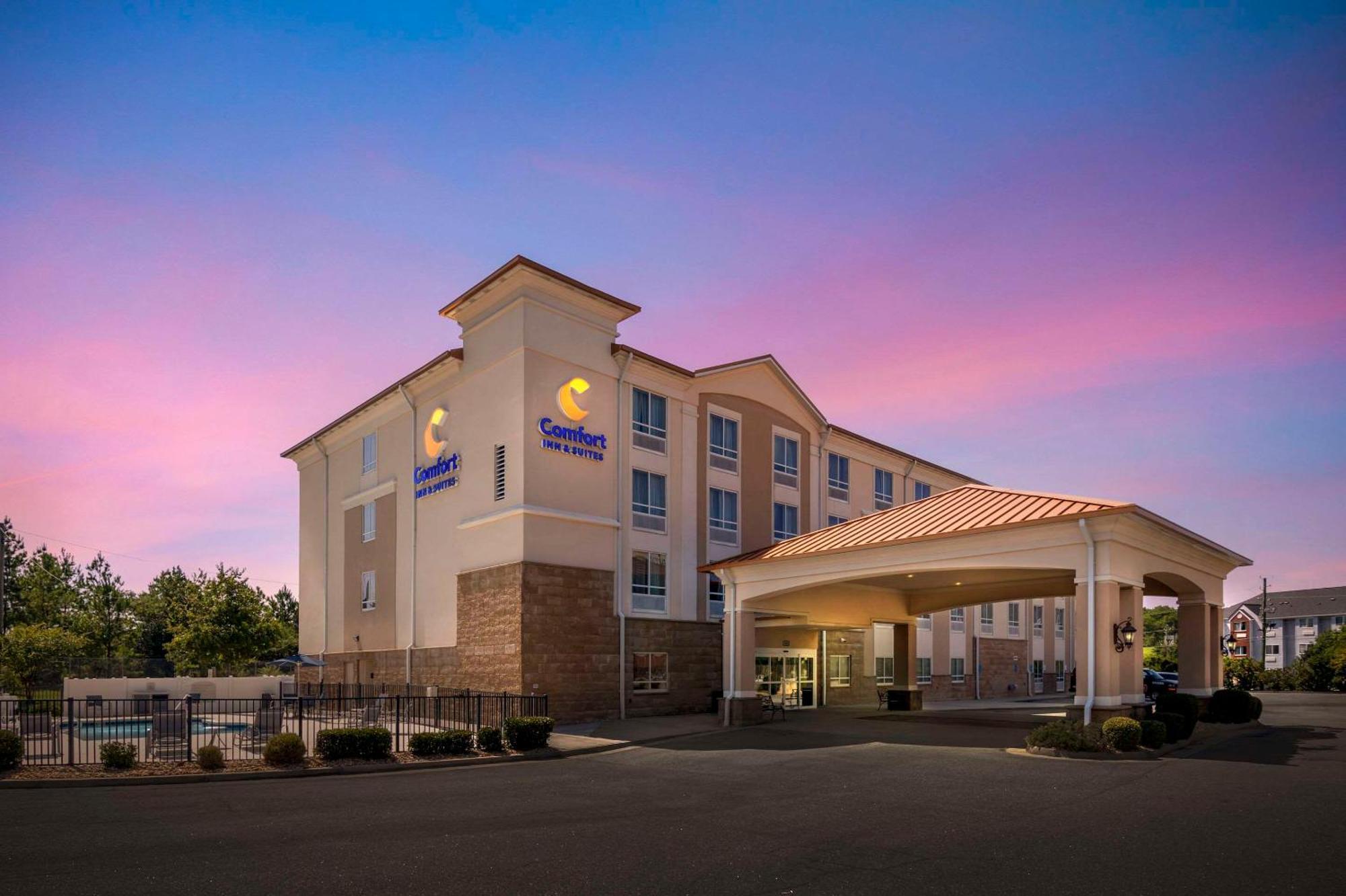 Comfort Inn & Suites Tifton Extérieur photo